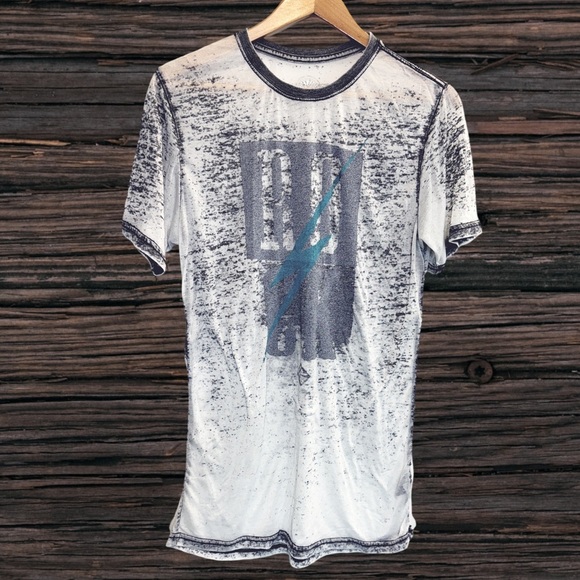 White and Blue Short Sleeve Tee with Vintage Graphic - Picture 1 of 3